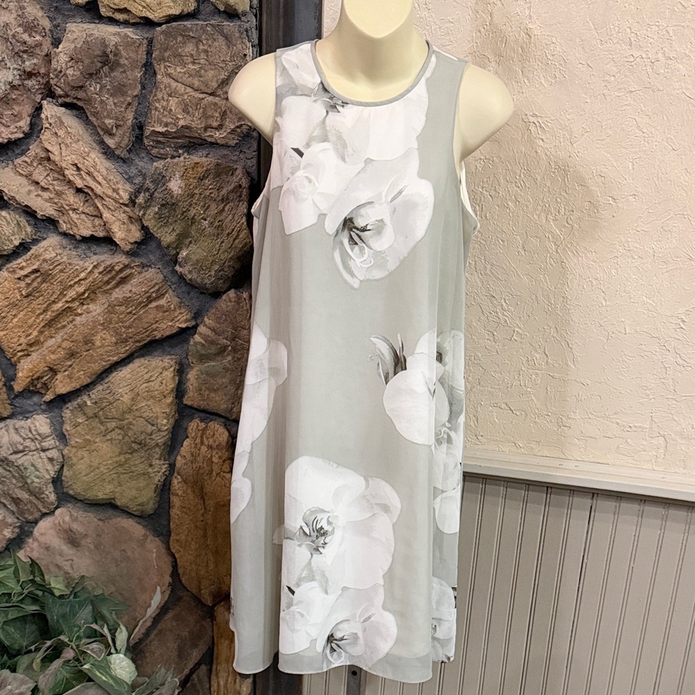 Calvin Klein Gray and White Dress